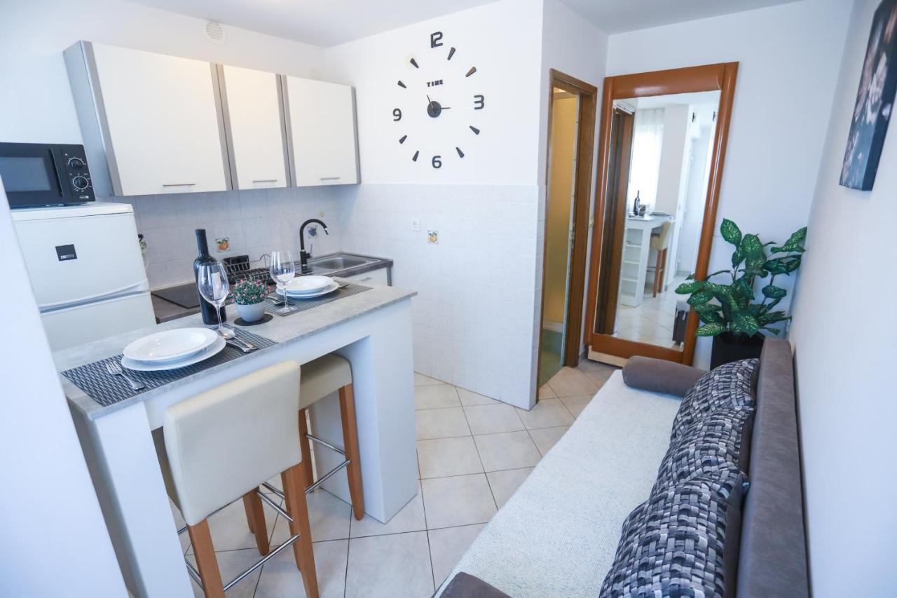 Apartment Ivica Пореч Екстериор снимка