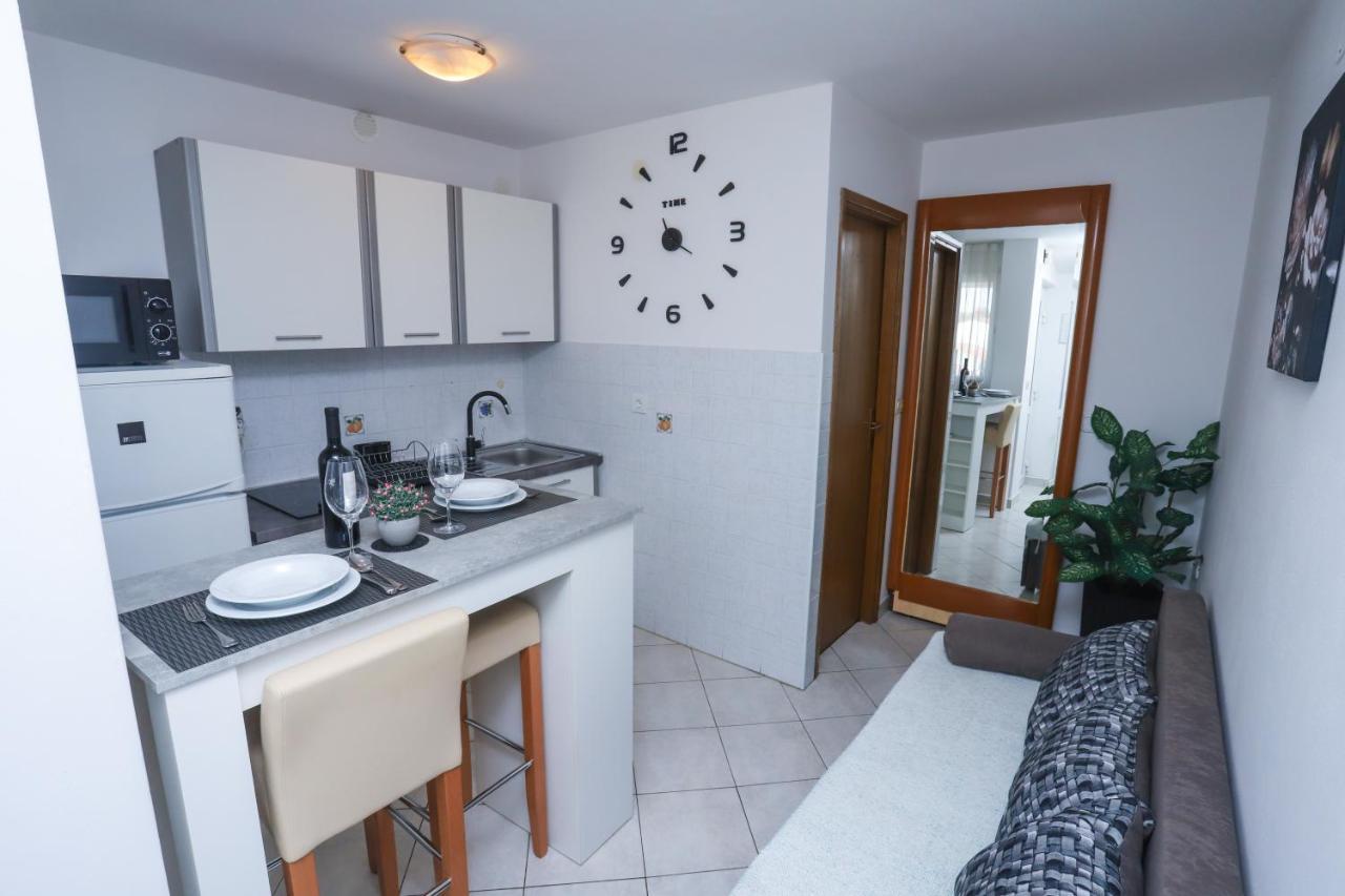 Apartment Ivica Пореч Екстериор снимка